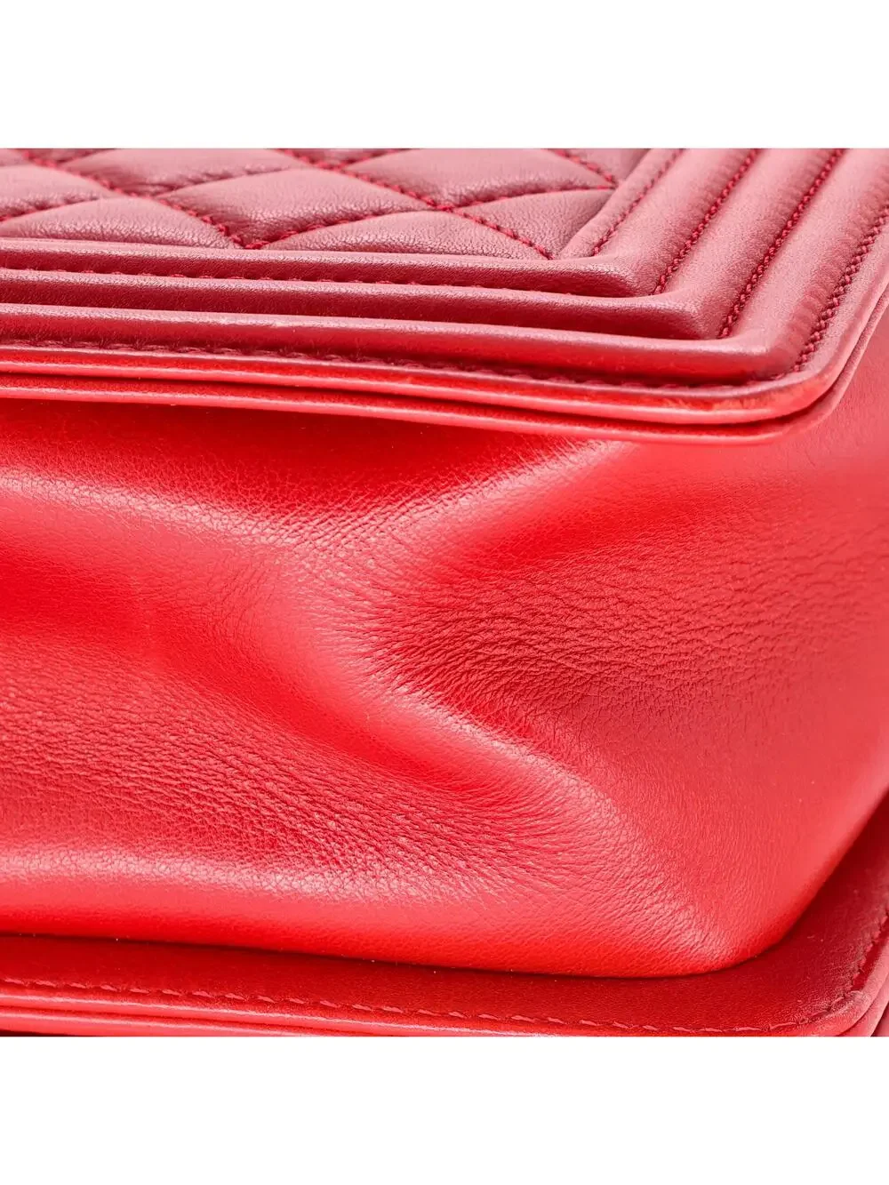 Chanel Boy Flap Bag Quilted Lambskin #277144C42B